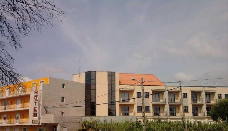 Duerming Montalvo Playa Hotel Экстерьер фото